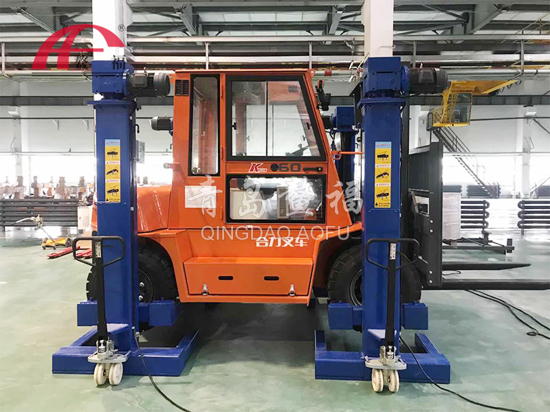 池州抱胎舉升機(jī)QJJ30-4C抱胎舉升機(jī)案例
