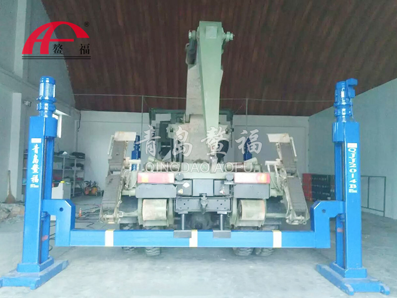 軍隊(duì)特種車(chē)舉升案例